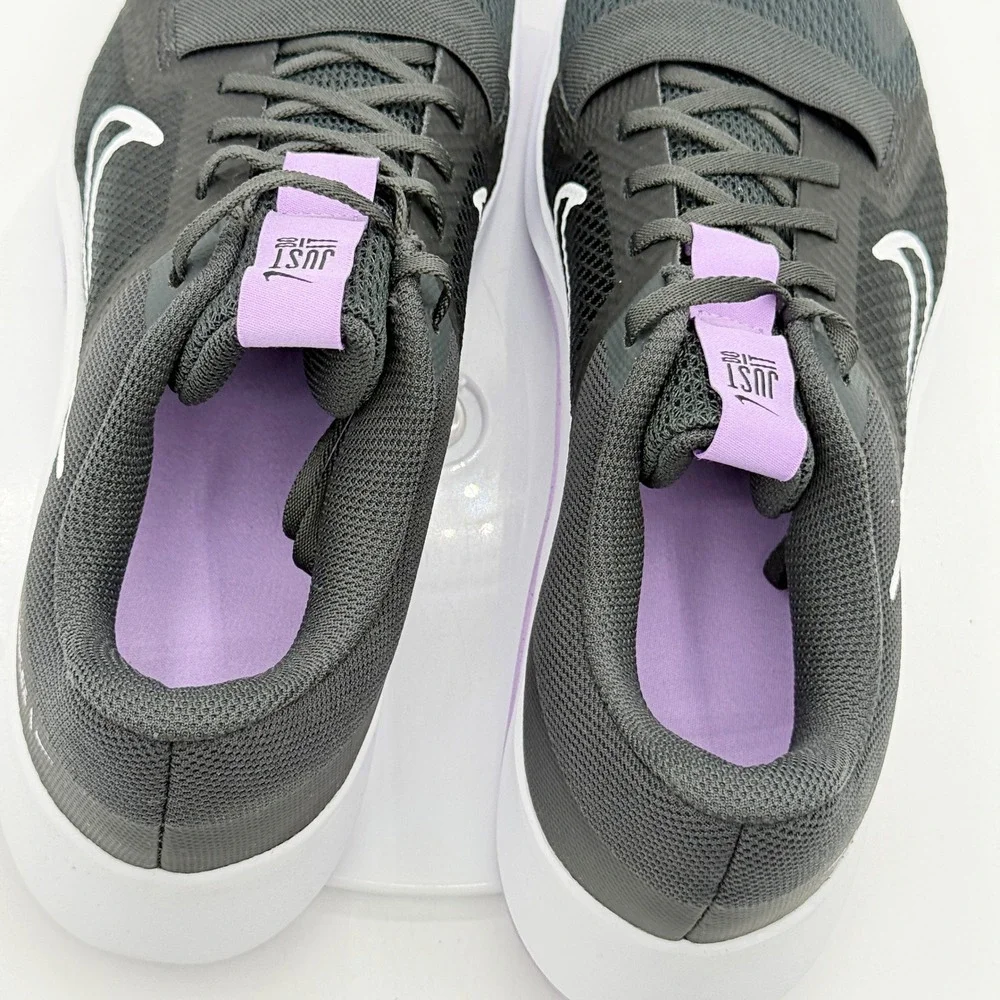 Nike MC Trainer 2 'Black White Viotech' / Size 8.5 Womens / DM0824-005 NEW